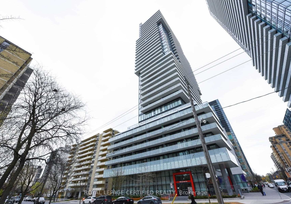 185-roehampton-avenue-toronto-ontario-c12640924