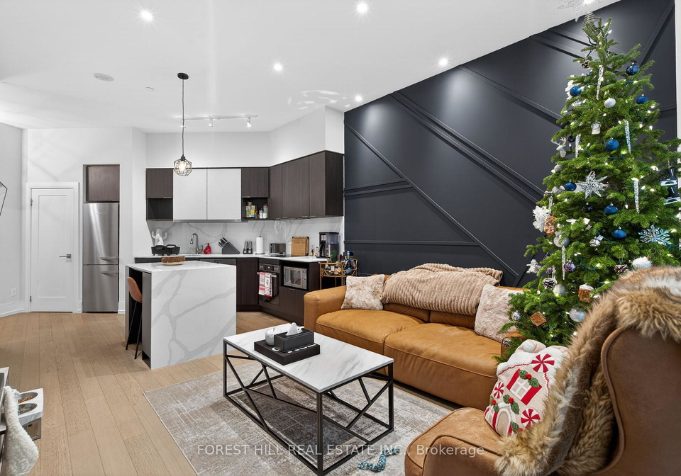 99-the-donway-w-north-york-ontario-c12640952