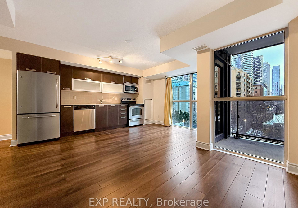 28-ted-rogers-way-toronto-ontario-c12641002
