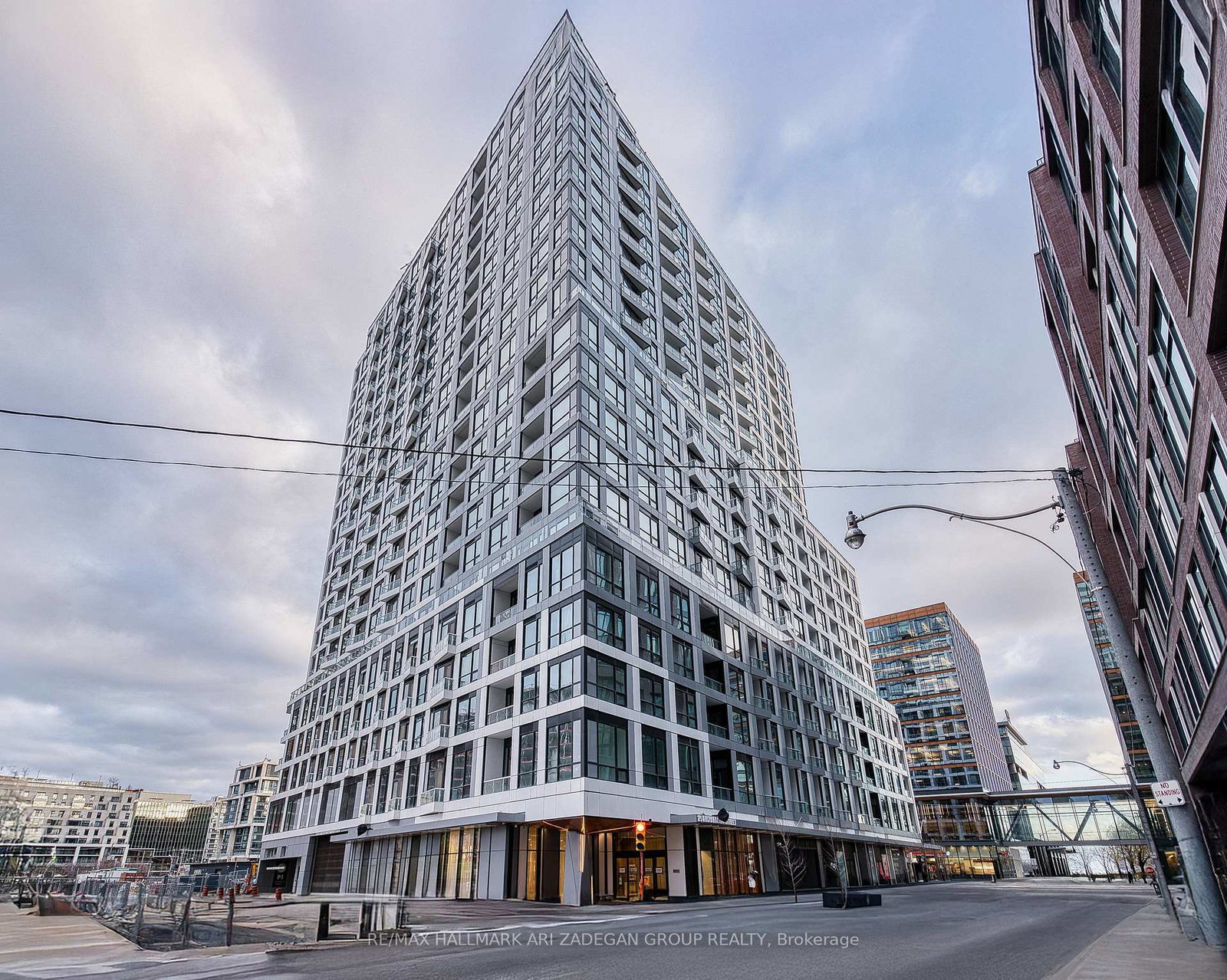 15-richardson-street-toronto-ontario-c12641236