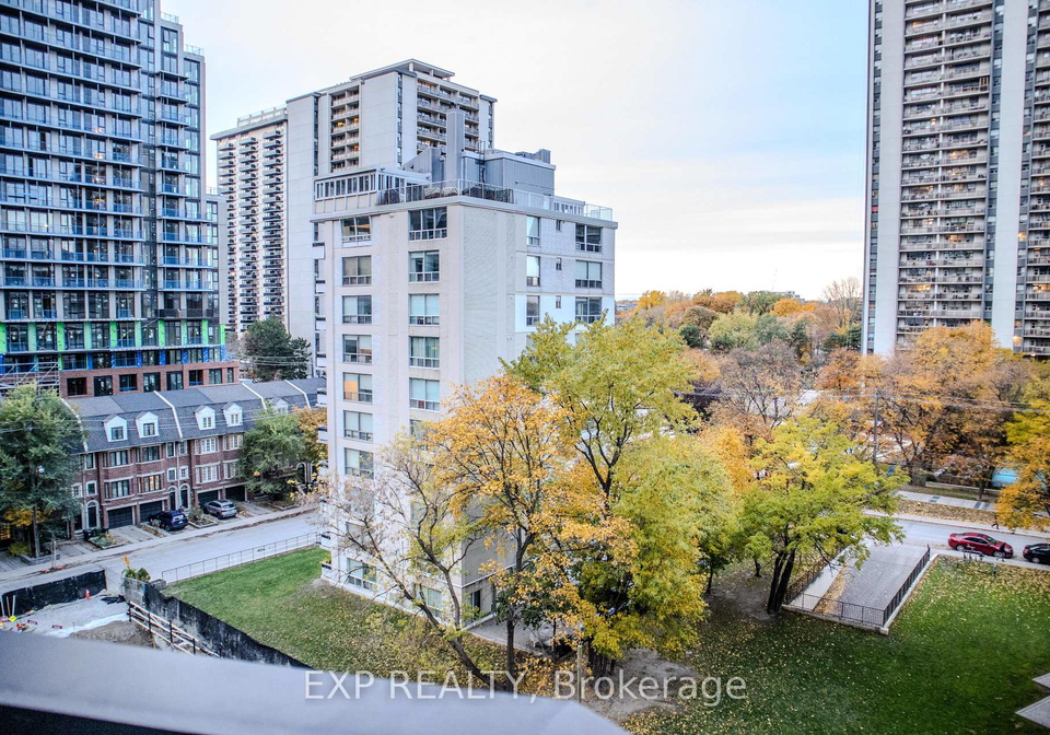 120-broadway-avenue-toronto-ontario-c12641326
