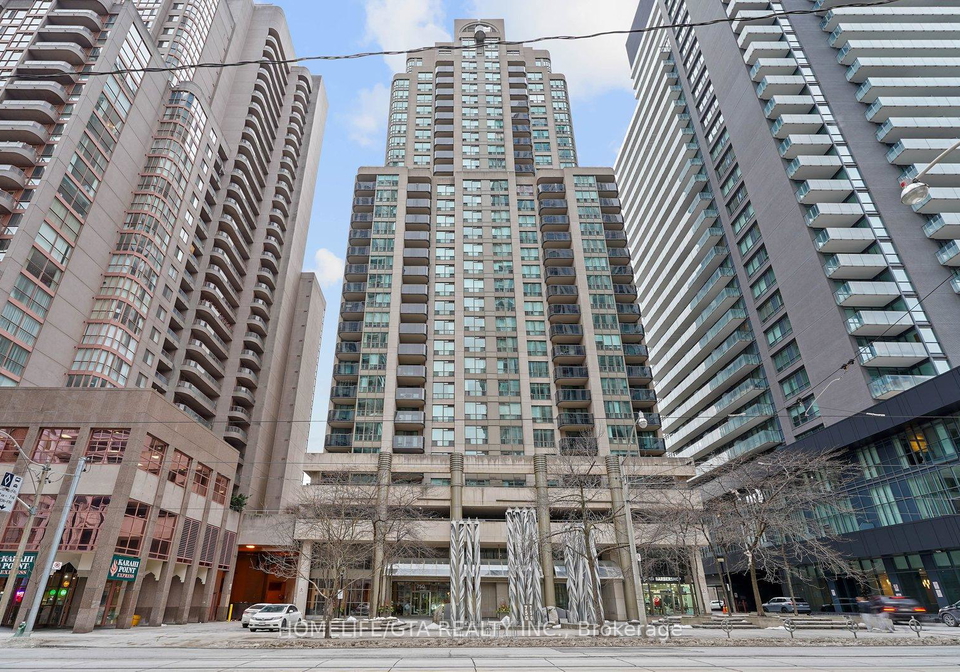 750-bay-street-toronto-ontario-c12641596