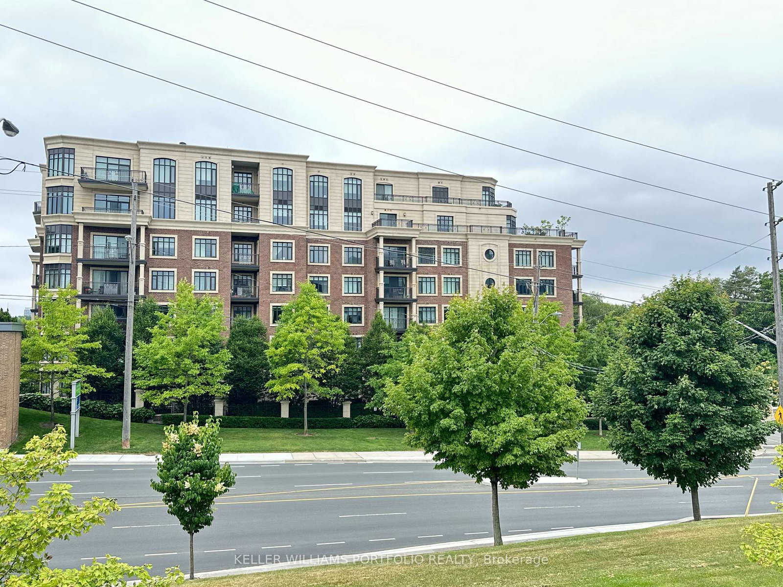 1888-bayview-avenue-north-york-ontario-c12641752