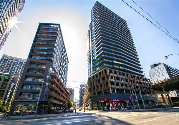 20-bruyeres-mews-toronto-ontario-c12642034