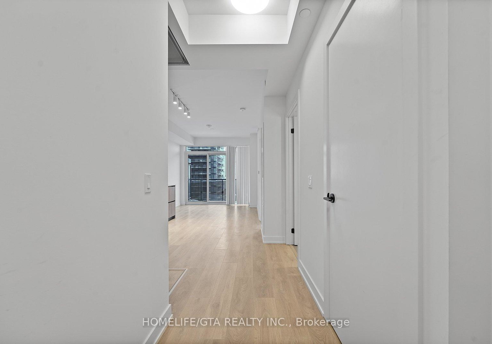 117-broadway-way-toronto-ontario-c12642218