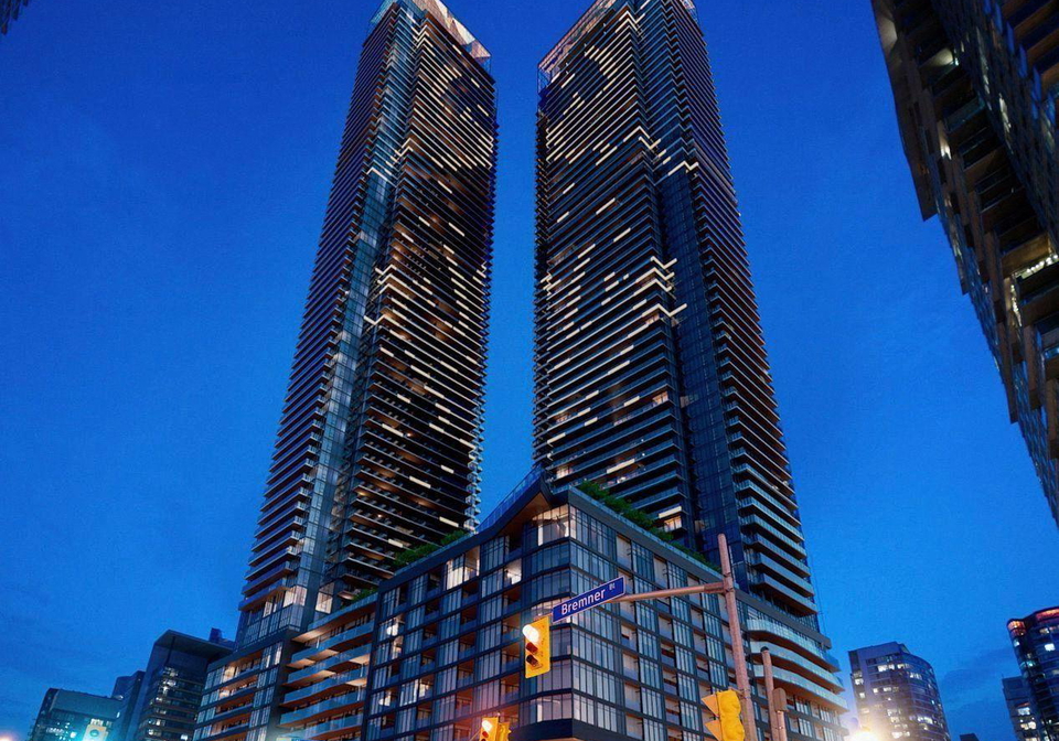 3-concord-cityplace-way-toronto-ontario-c12642282