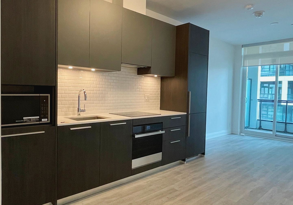 65-broadway-avenue-toronto-ontario-c12642290
