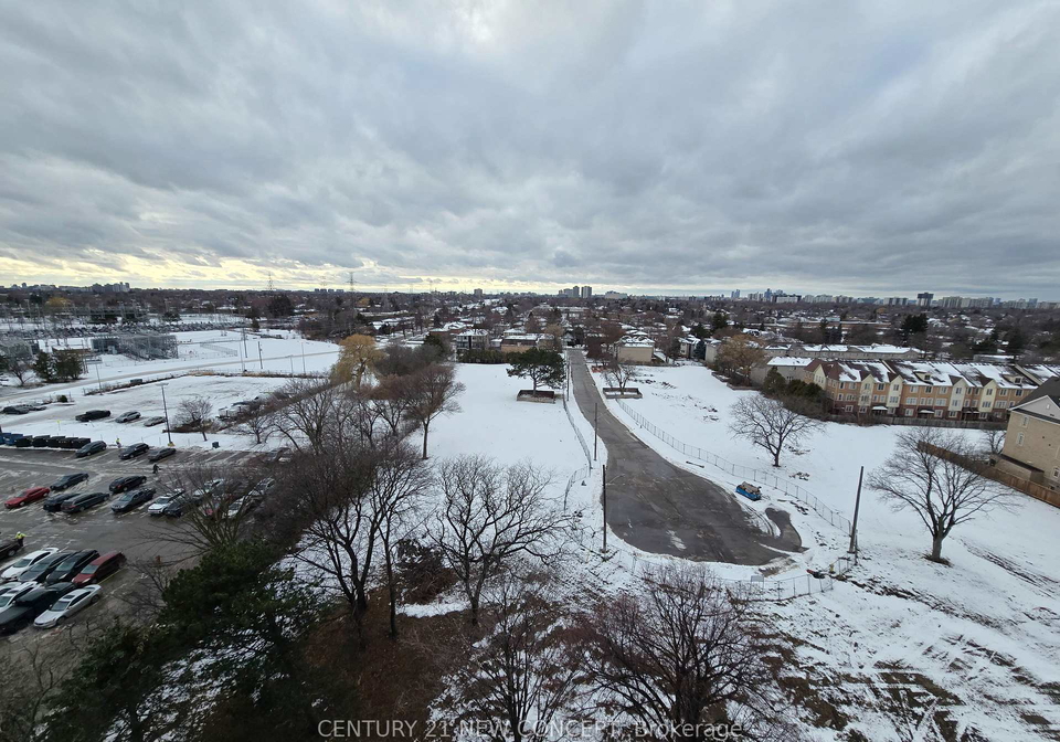 5858-yonge-street-toronto-ontario-c12642540