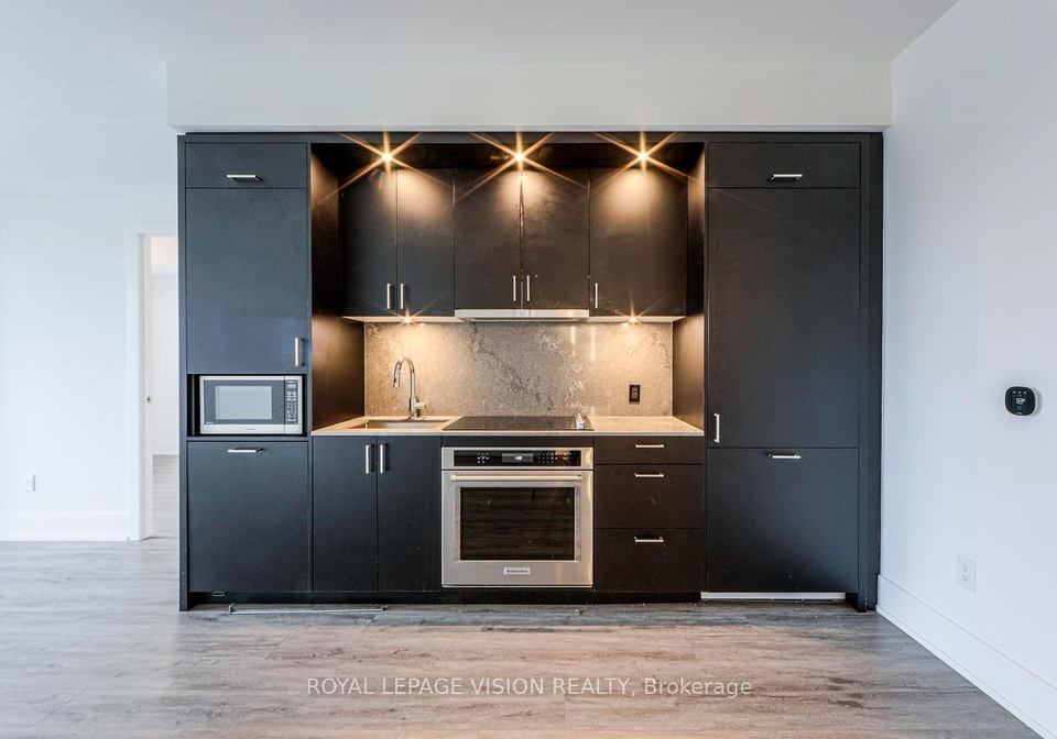 480-front-street-w-toronto-ontario-c12642568