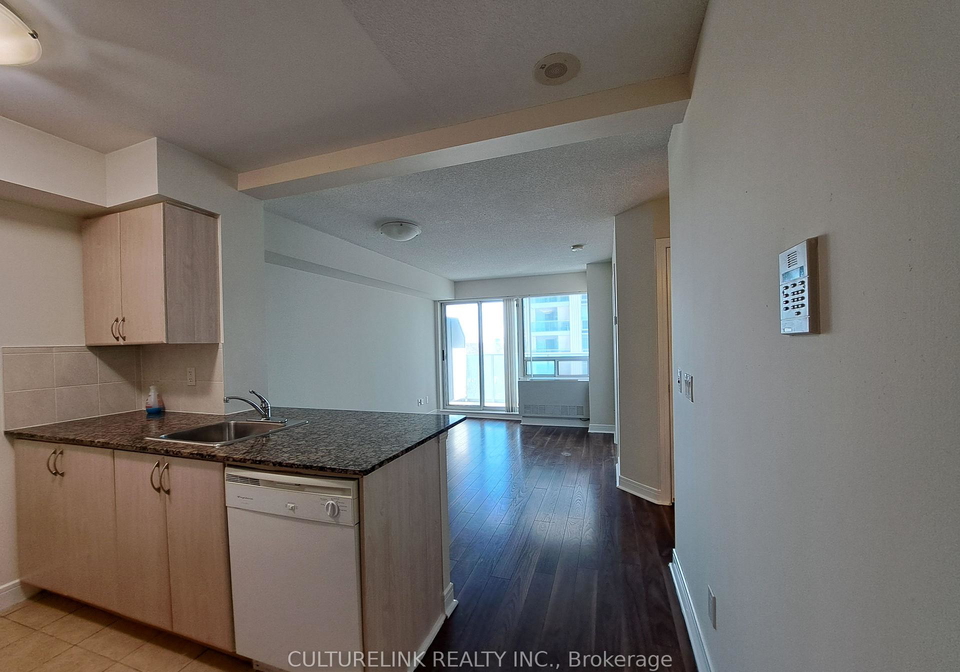 35-bales-avenue-north-york-ontario-c12642570