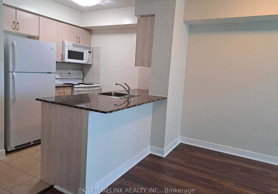 35-bales-avenue-north-york-ontario-c12642570