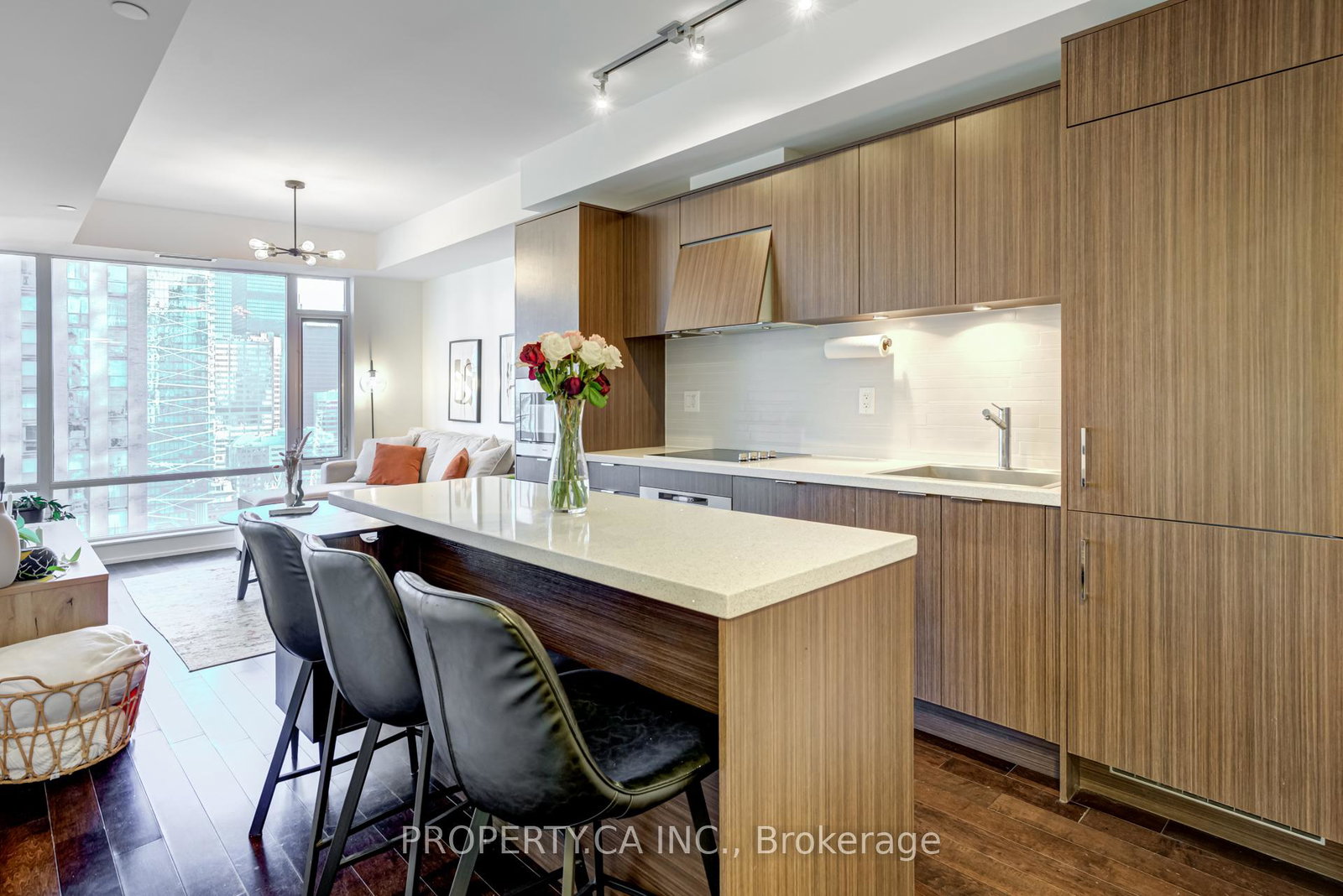 21-widmer-street-toronto-ontario-c12642626