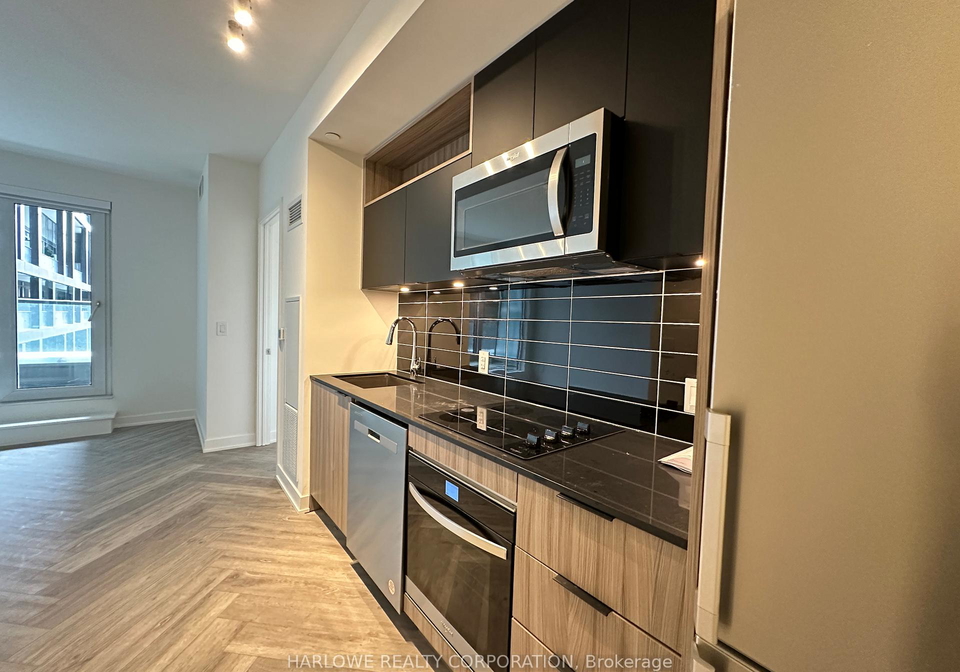 135-lower-sherbourne-street-toronto-ontario-c12643136