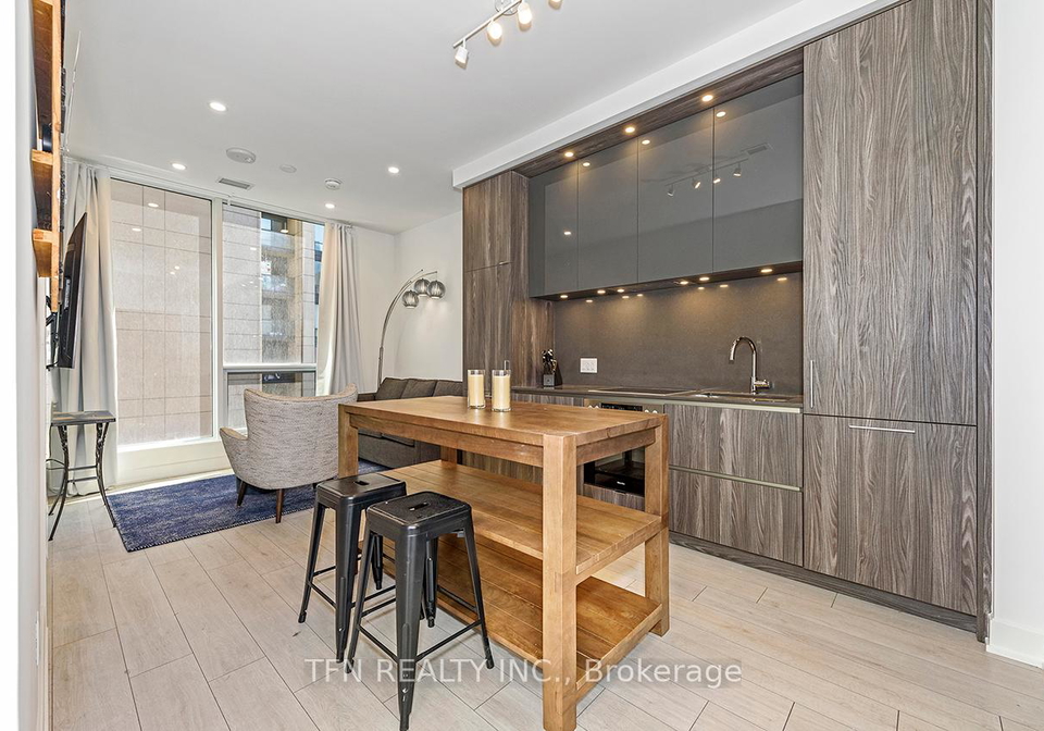 15-mercer-street-toronto-ontario-c12643464