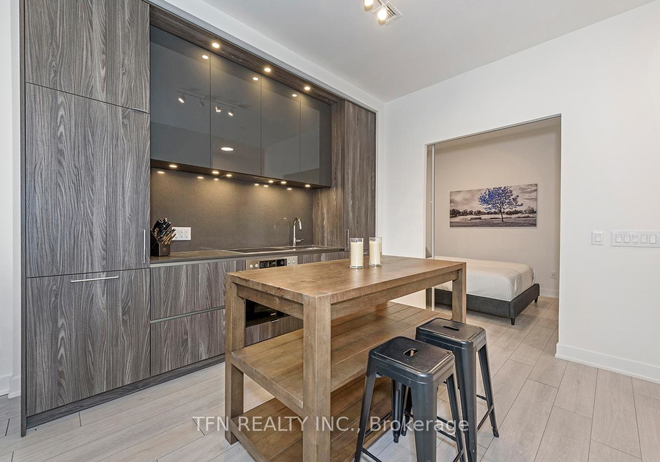15-mercer-street-toronto-ontario-c12643464