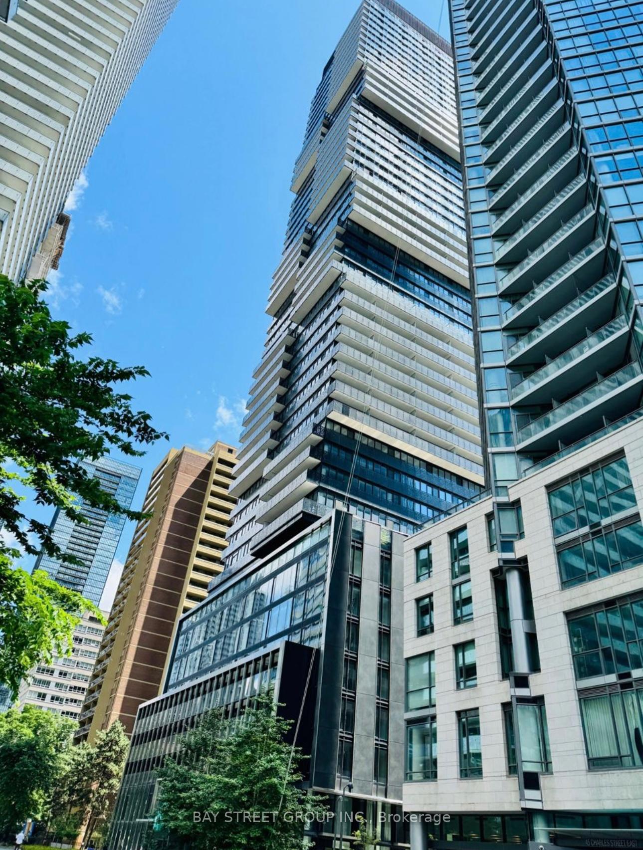 55-charles-street-e-toronto-ontario-c12643694