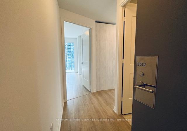 8-widmer-street-toronto-ontario-c12643740