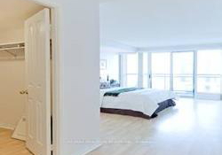28-hollywood-avenue-north-york-ontario-c12643896