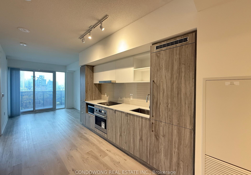 138-downes-street-toronto-ontario-c12643924