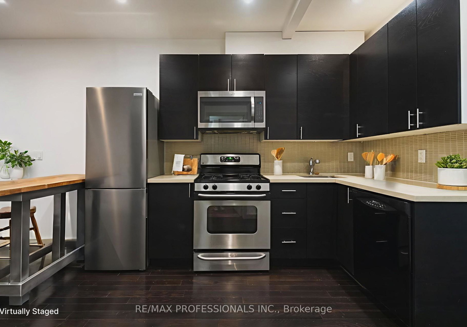 627-christie-street-toronto-ontario-c12644082