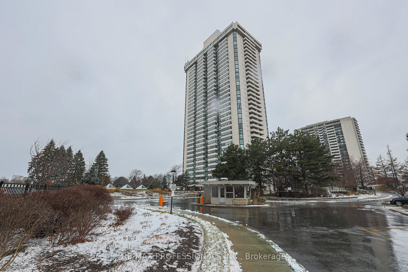 3303-don-mills-road-north-york-ontario-c12644204