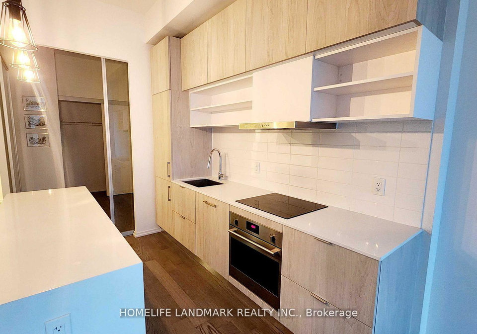 5-soudan-avenue-toronto-ontario-c12644420