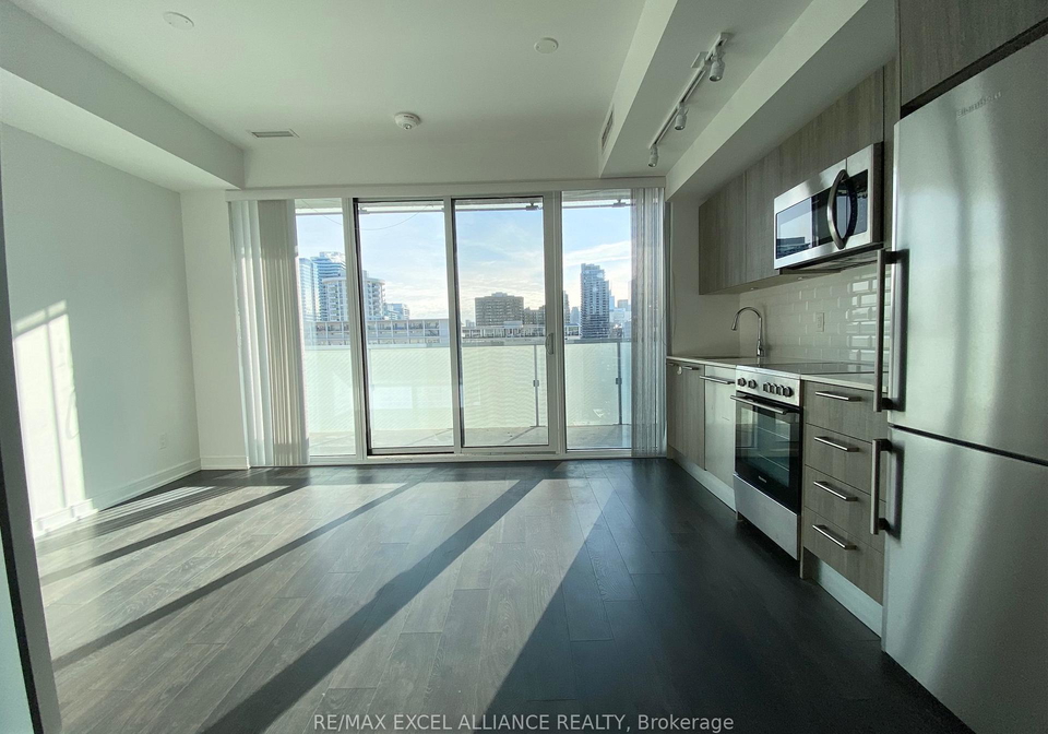 28-wellesley-street-toronto-ontario-c12644502