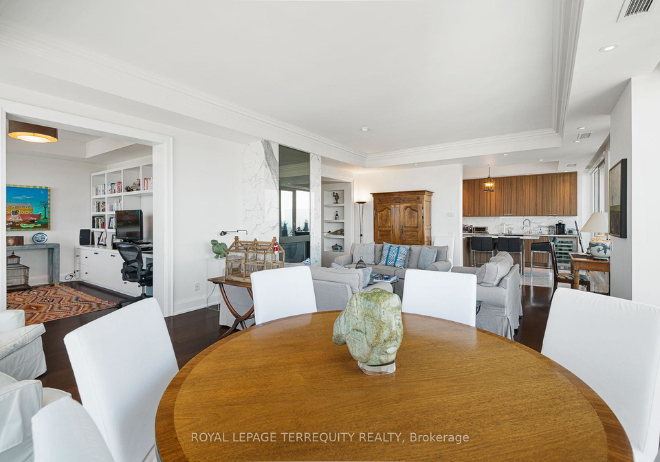 88-davenport-road-toronto-ontario-c12644550