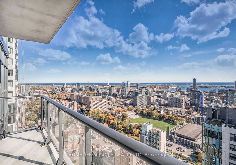 159-dundas-street-e-toronto-ontario-c12644808