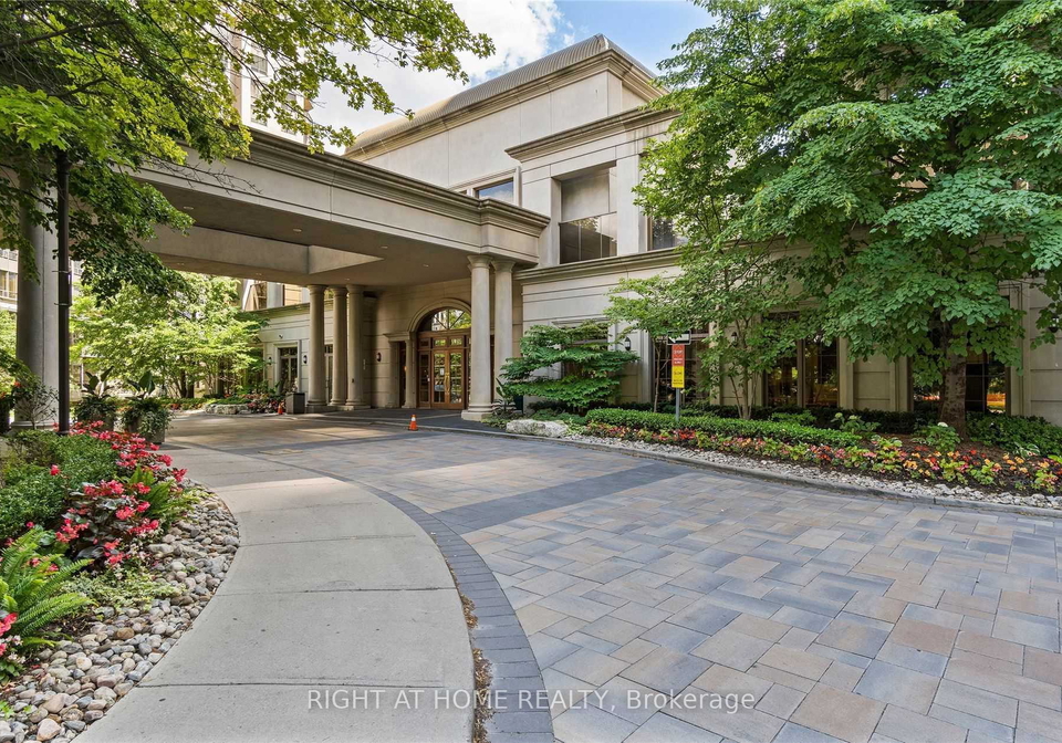 80-harrison-garden-boulevard-north-york-ontario-c12645162