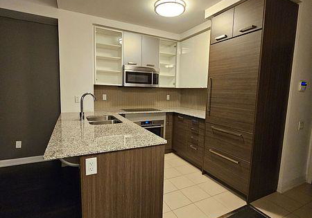 5168-yonge-street-w-toronto-ontario-c12645188