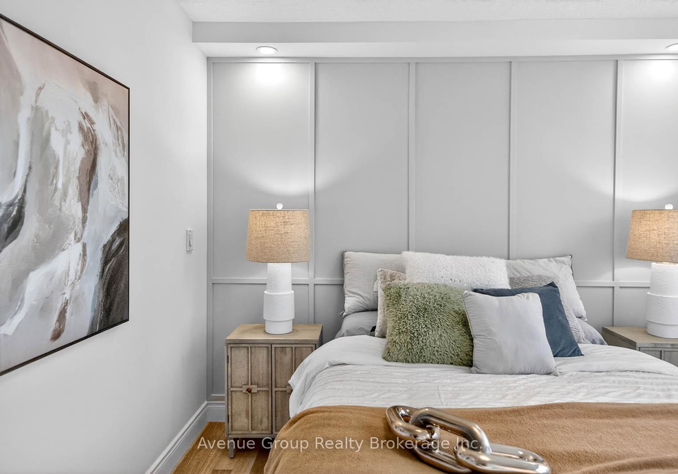 25-greenview-avenue-toronto-ontario-c12645304