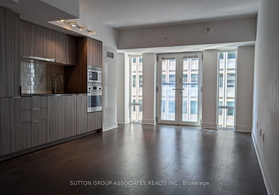 955-bay-street-toronto-ontario-c12645416