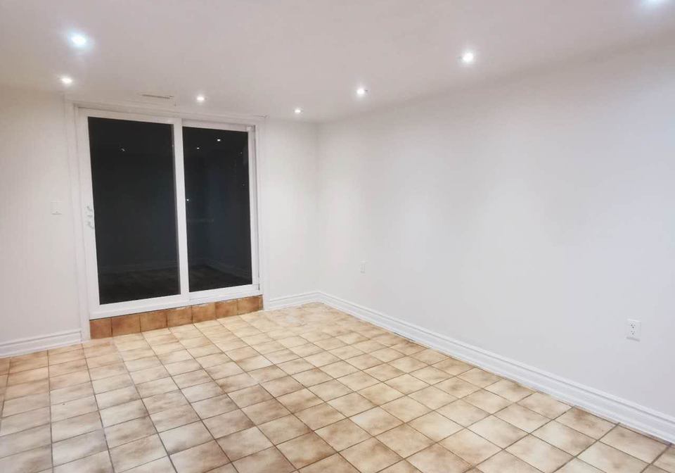 66-micmac-crescent-north-york-ontario-c12645572