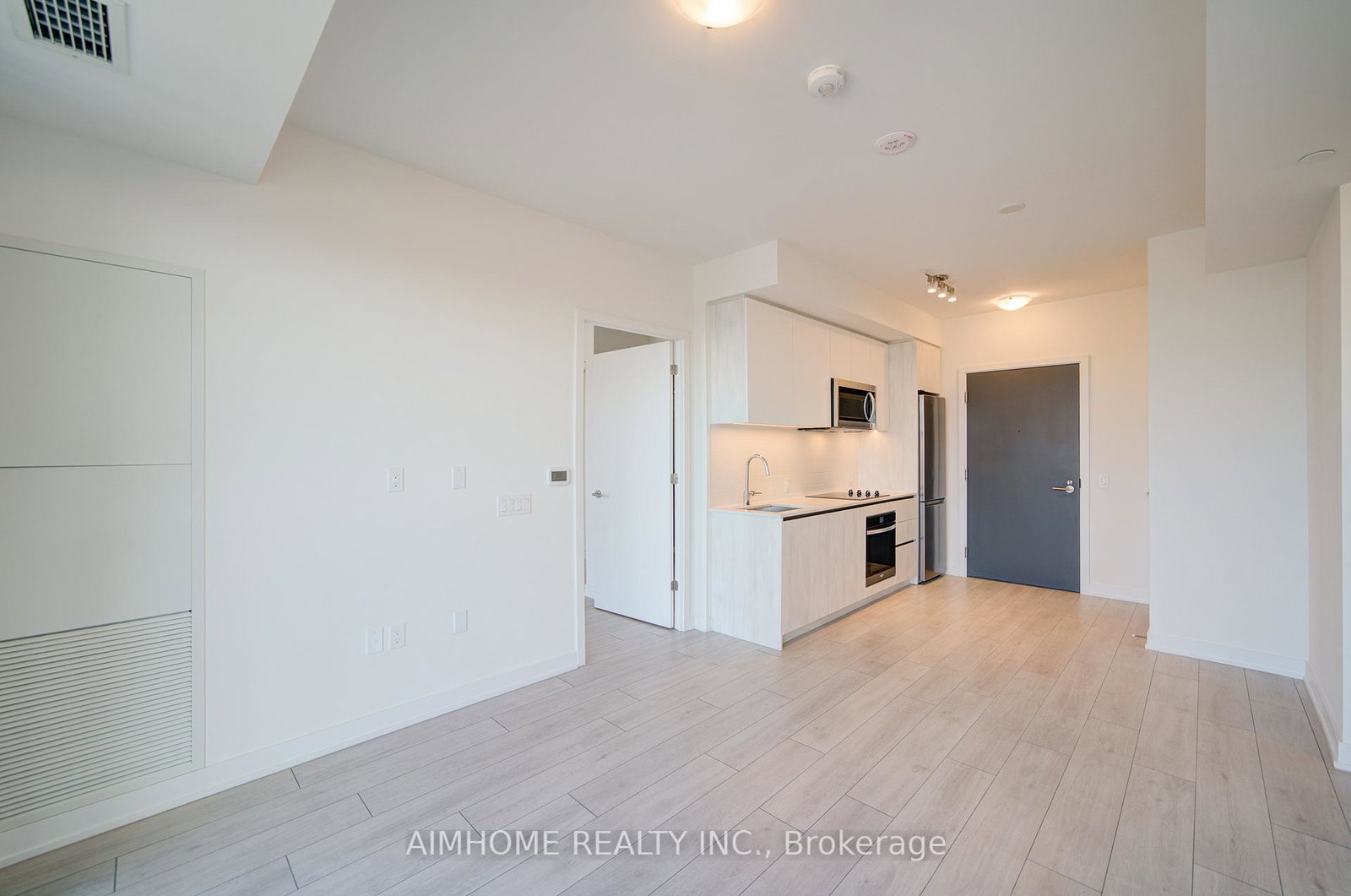 5858-yonge-street-toronto-ontario-c12645600