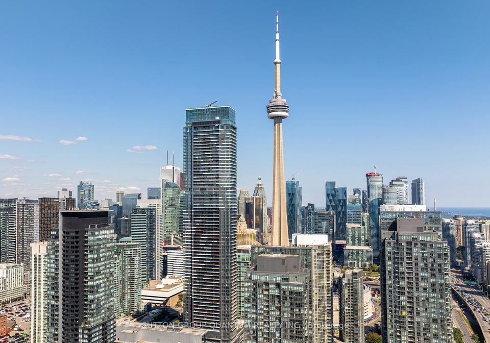 3-concord-cityplace-way-toronto-ontario-c12645798