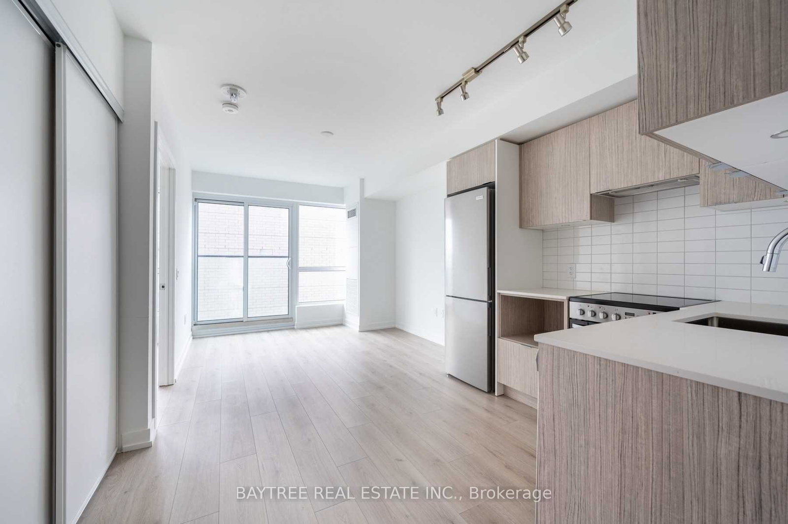 395-bloor-street-e-toronto-ontario-c12645986