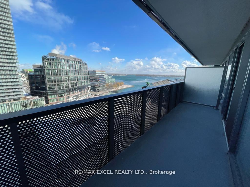 138-downes-street-toronto-ontario-c12646050