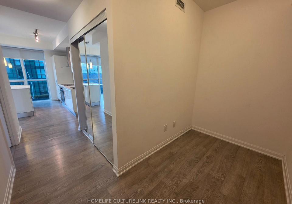 9-bogert-avenue-toronto-ontario-c12646214