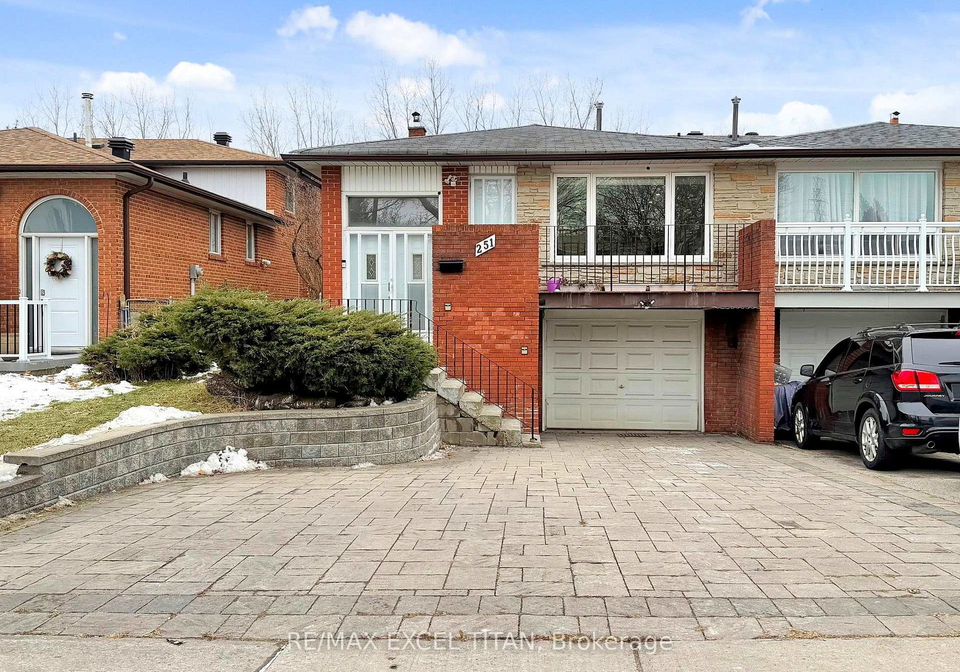 251-shawnee-circle-north-york-ontario-c12646216