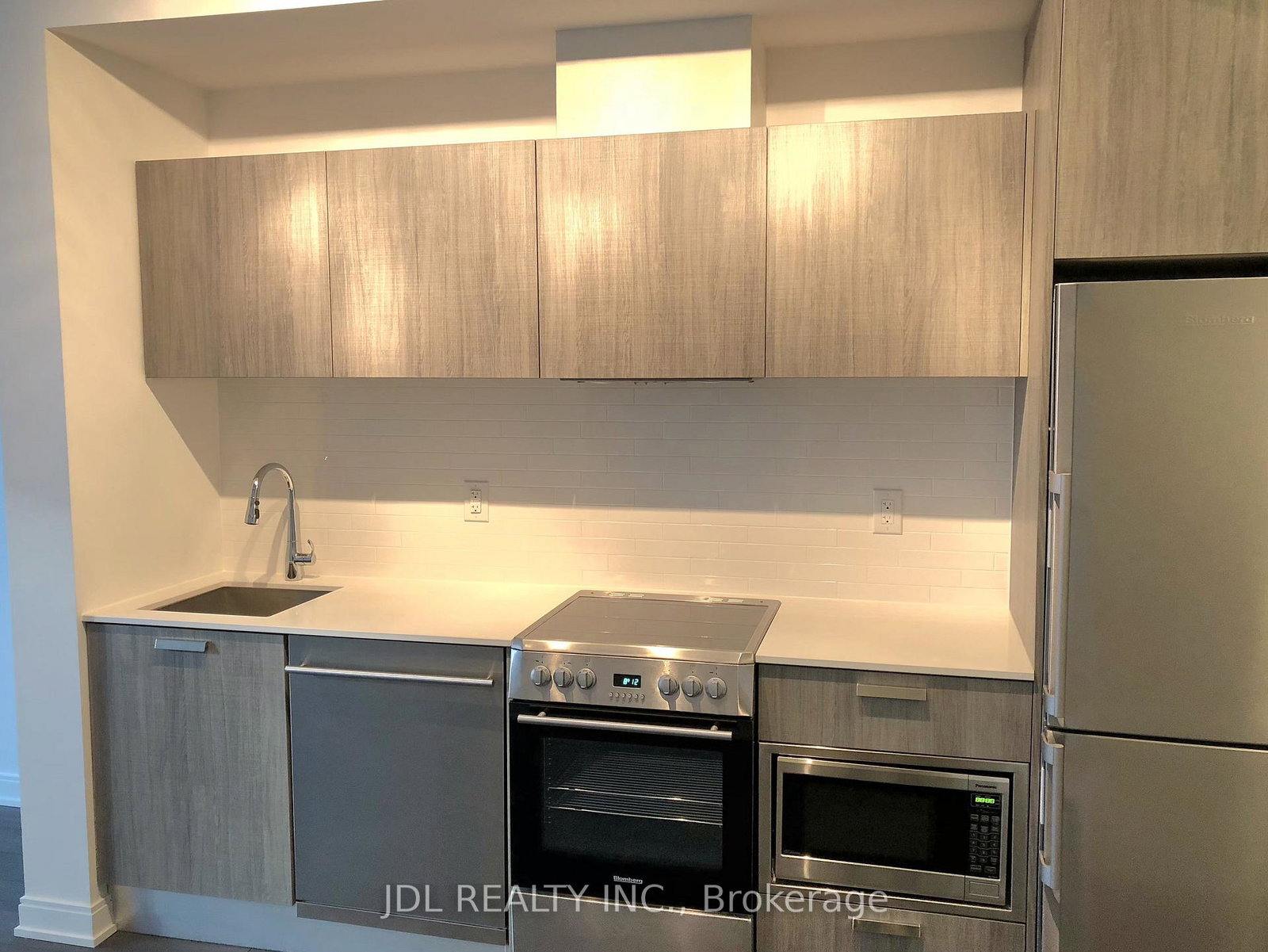 50-charles-street-e-toronto-ontario-c12646360