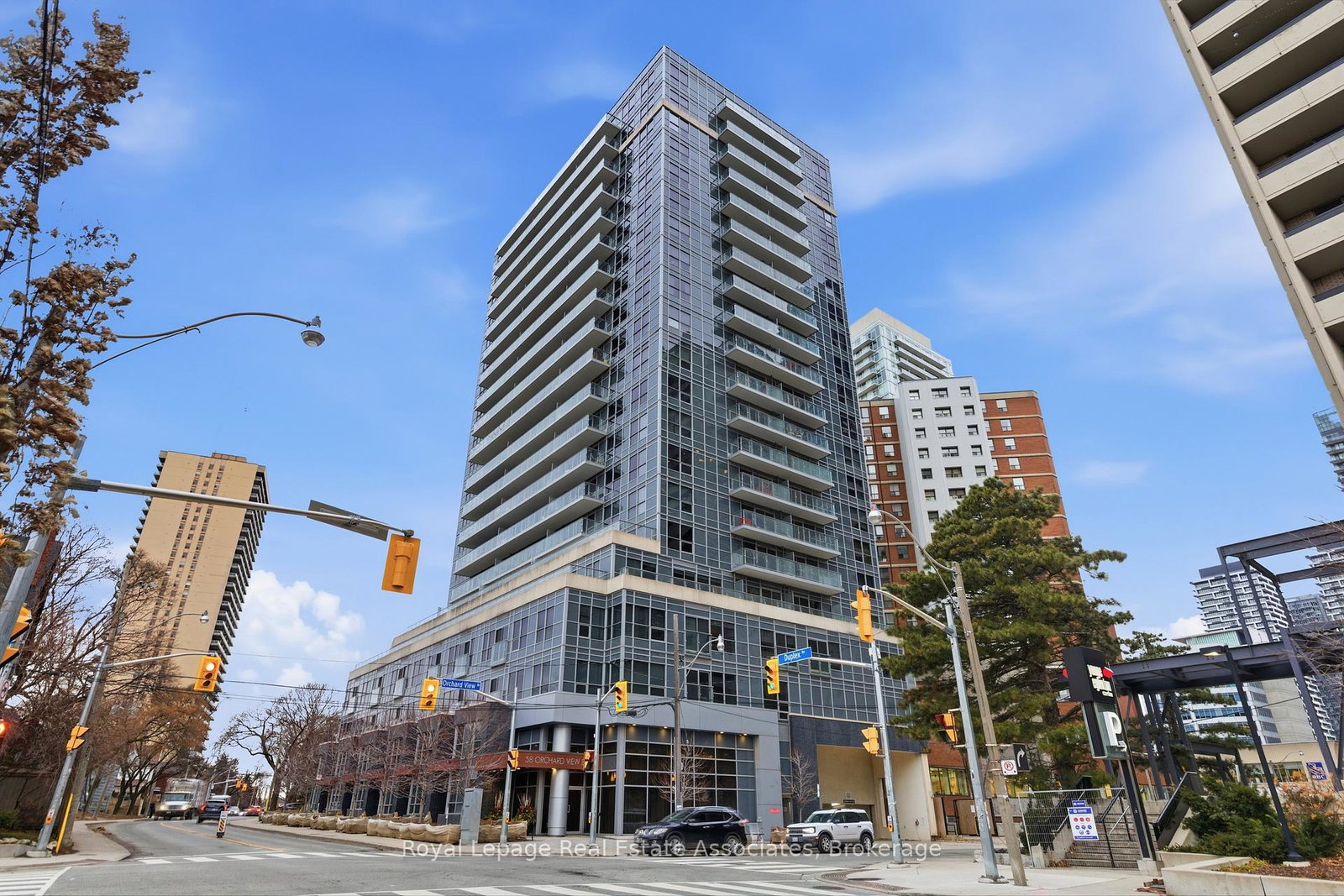 58-orchard-view-boulevard-toronto-ontario-c12646950