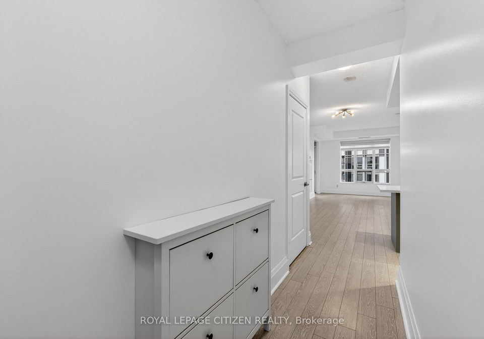 100-harrison-garden-boulevard-north-york-ontario-c12647234