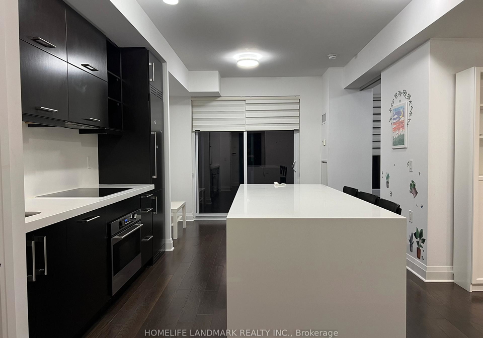 1080-bay-street-toronto-ontario-c12647340