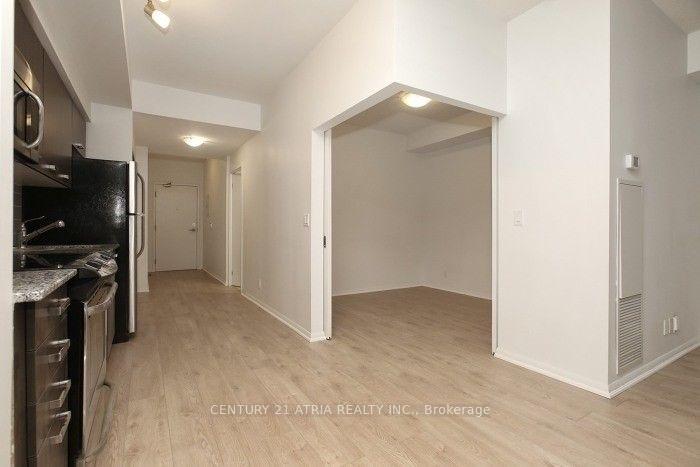 832-bay-street-toronto-ontario-c12647606