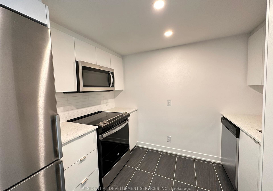 30-tretti-way-toronto-ontario-c12647770