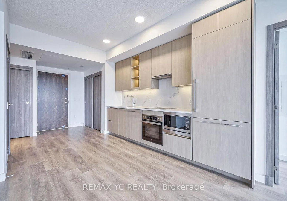 27-mcmahon-drive-north-york-ontario-c12648242