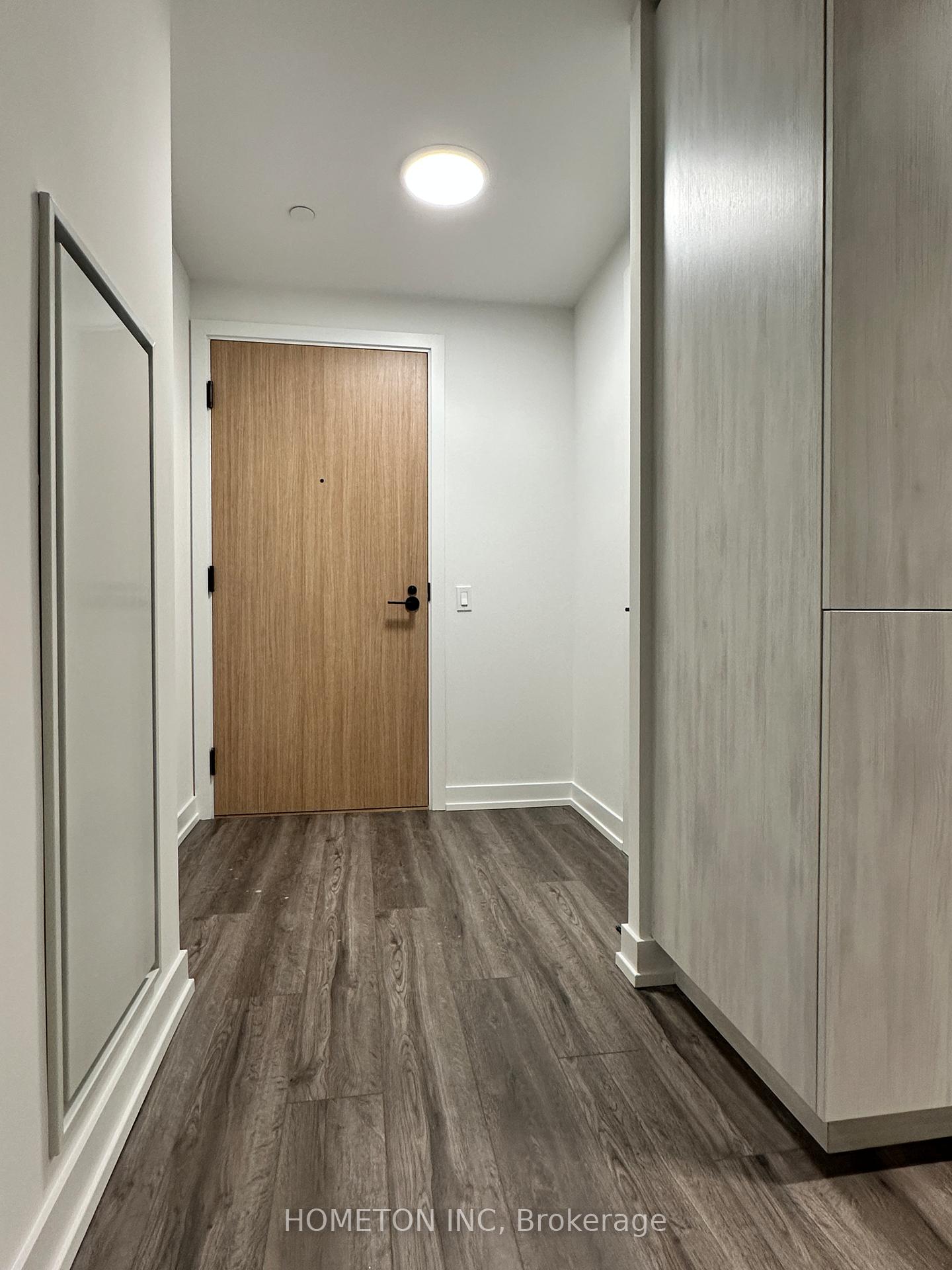 35-parliament-street-toronto-ontario-c12648422