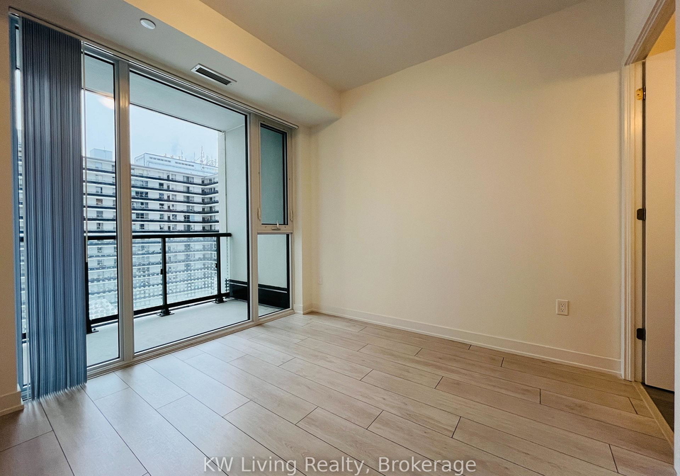 5858-yonge-street-toronto-ontario-c12648718