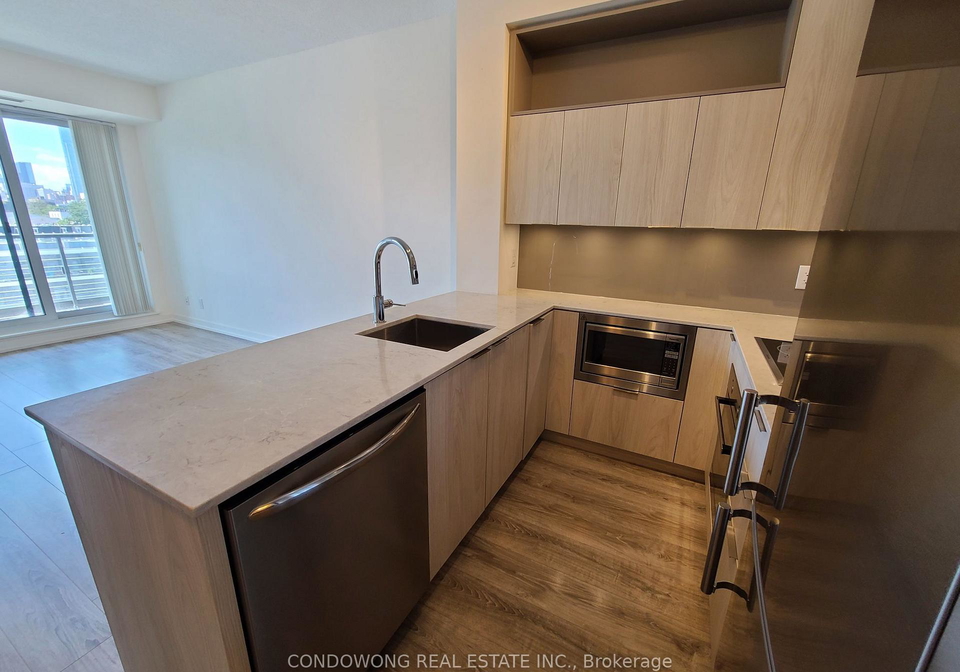 200-sackville-street-toronto-ontario-c12648752